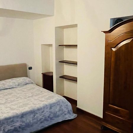 Charming Flat, Central And Close To Metro Milano Exteriör bild