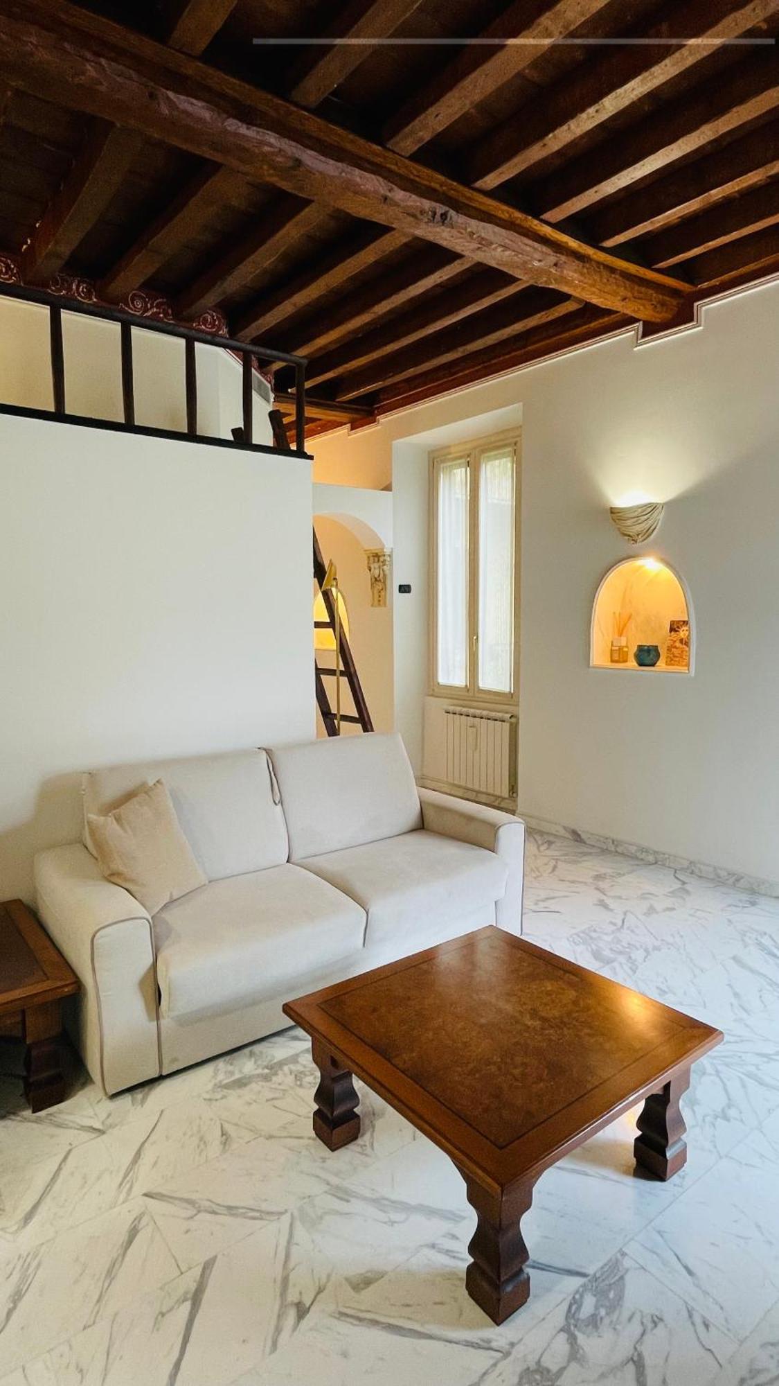 Charming Flat, Central And Close To Metro Milano Exteriör bild